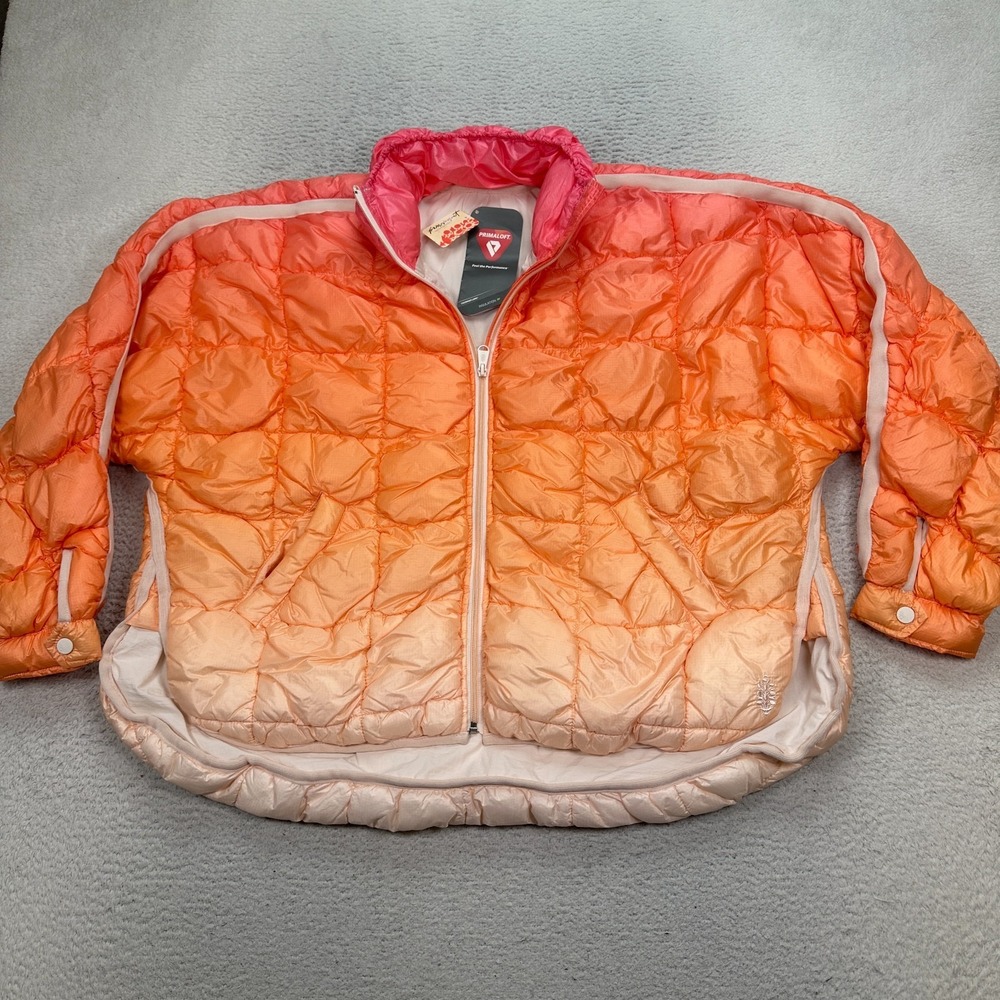 Free People Movement Just Peachy Ombre Puffer Jacket Women's Size Medium NWT - Picture 2 of 16